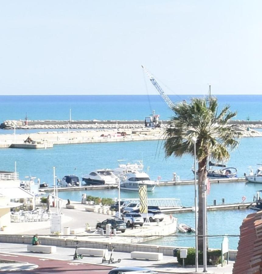 La Terrazza Sul Porto Holiday home *